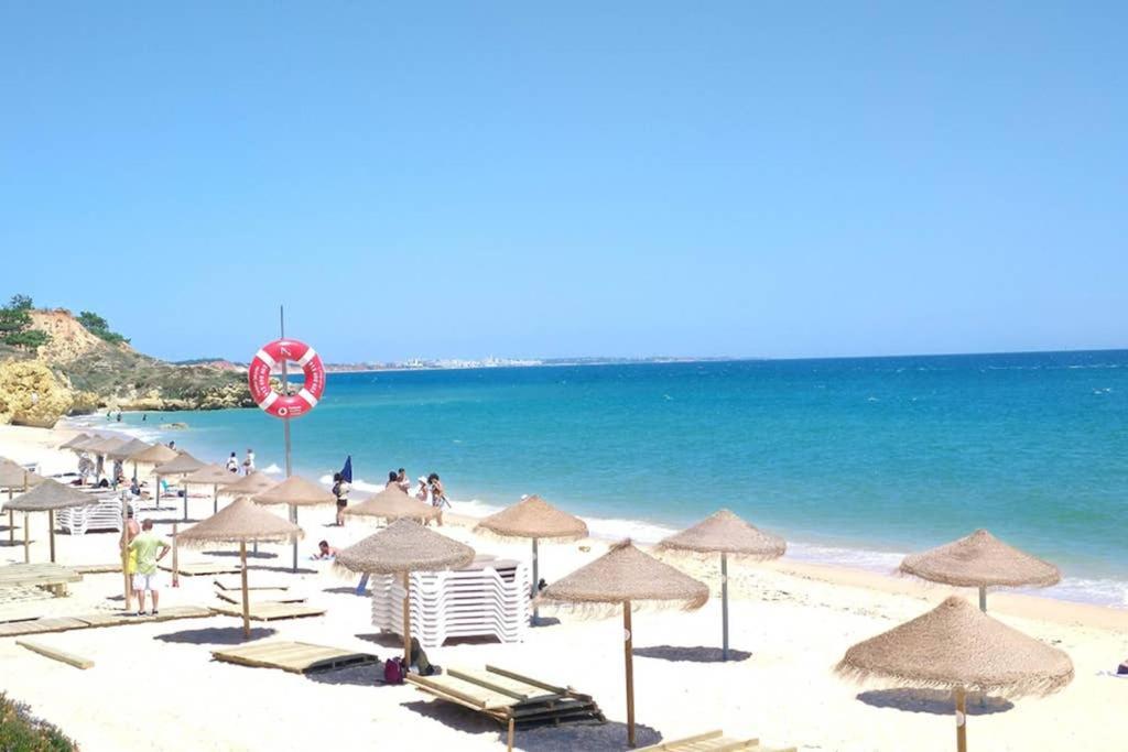 Praia Eulália with pool&5 minutes from the beach Albufeira Esterno foto