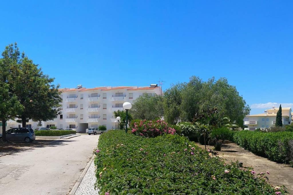 Praia Eulália with pool&5 minutes from the beach Albufeira Esterno foto